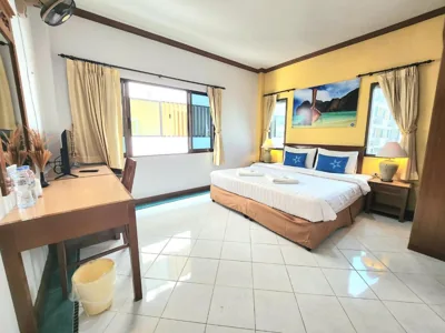 Superior-King-Zimmer — SEA FRONT HOME Boutique - Patong Beach
